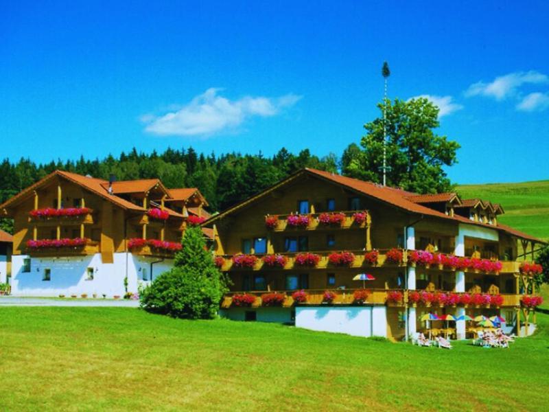 Pension Weghof Mit Gasthaus Böbrach Extérieur photo